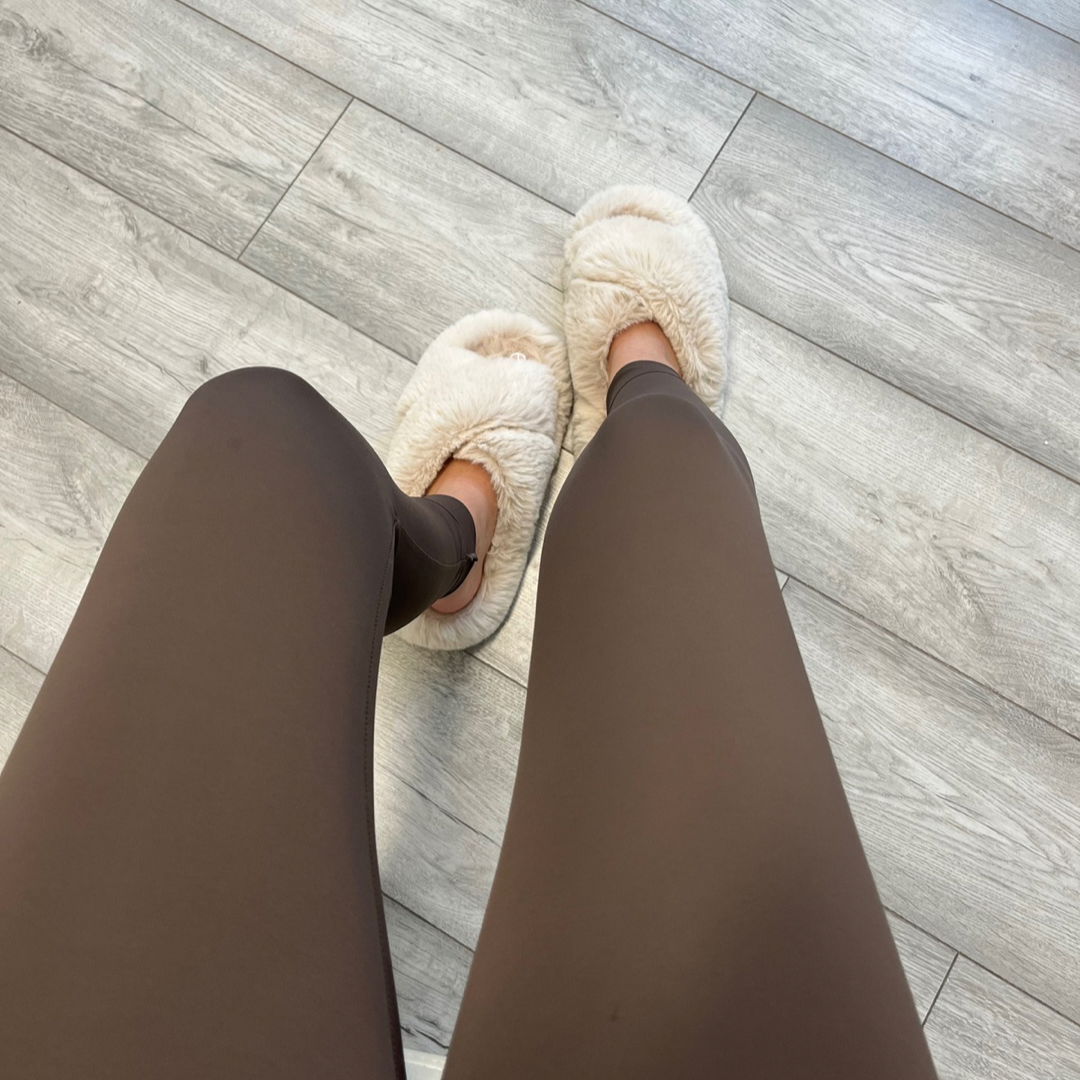 Soft sculpt second skin leggings- brown